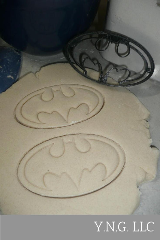 Batman Oval Symbol Superhero DC Comics Cookie Cutter USA PR4097