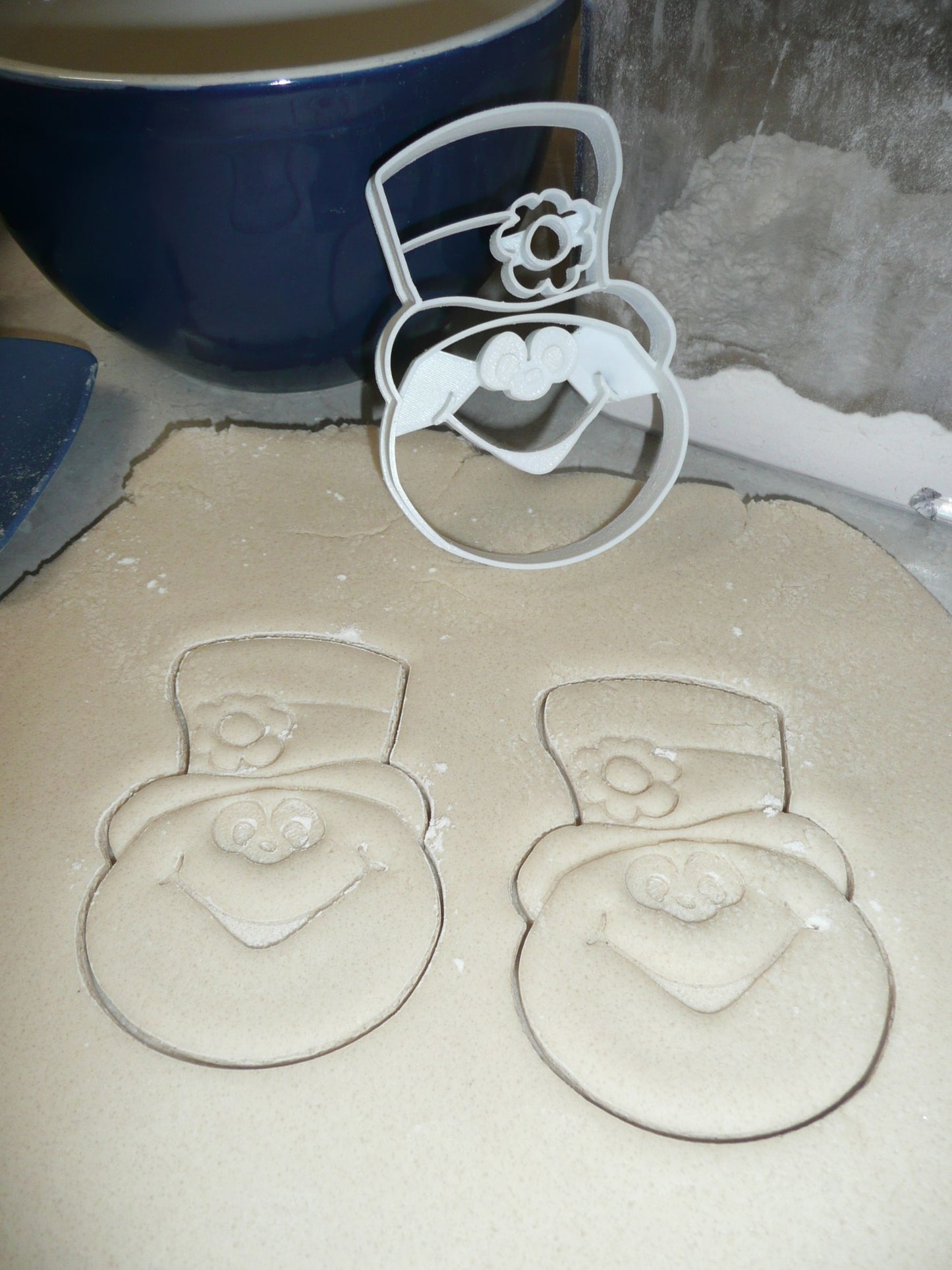Frosty Snowman Face Head Movie TV Christmas Cookie Cutter Made in USA PR2901