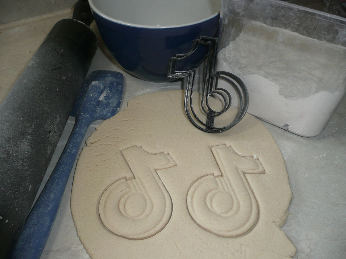 TikTok Themed Symbol Tik Tok Social Media Cookie Cutter Made in USA PR3810