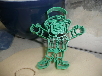 Leprechaun 4 Smiling Open Arms St Patricks Day Cookie Cutter Made in USA PR4179