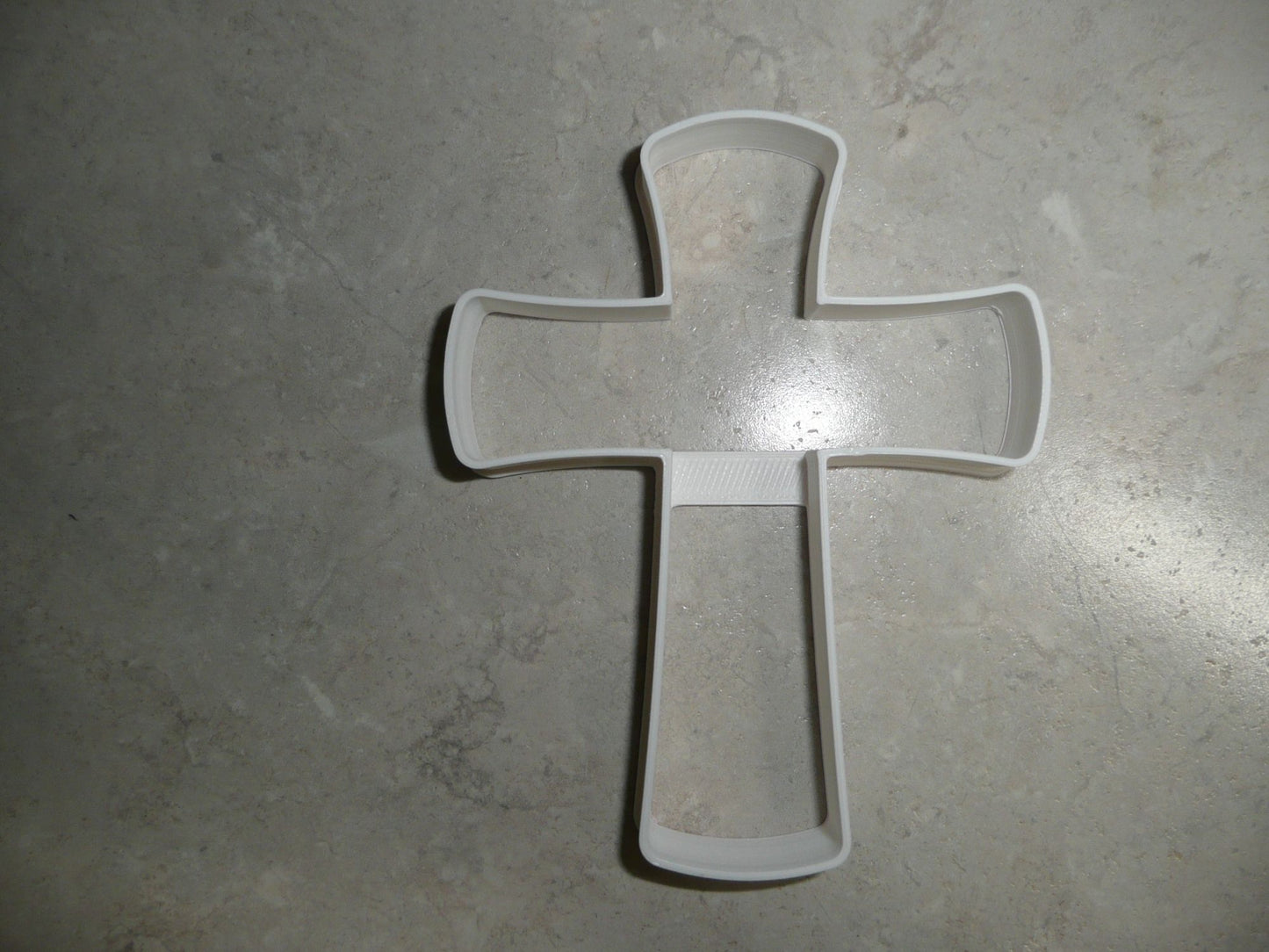Cross Outline Flared Ends Pattee Style Cookie Cutter USA PR4272