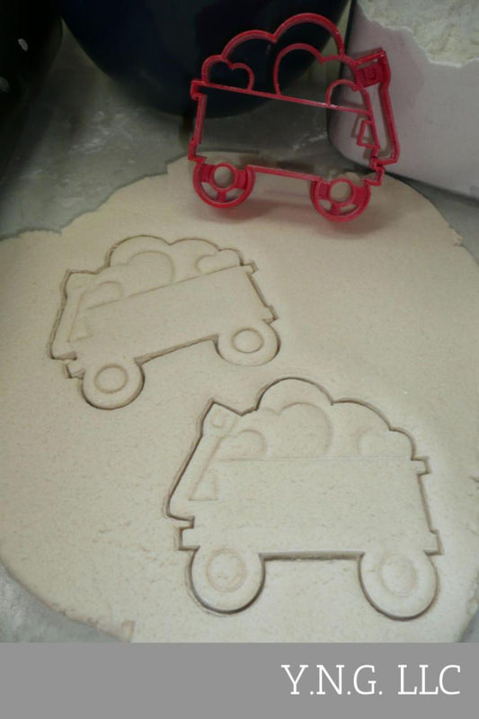 Valentine Hearts Wagon Love Holiday Season Cookie Cutter USA PR4424