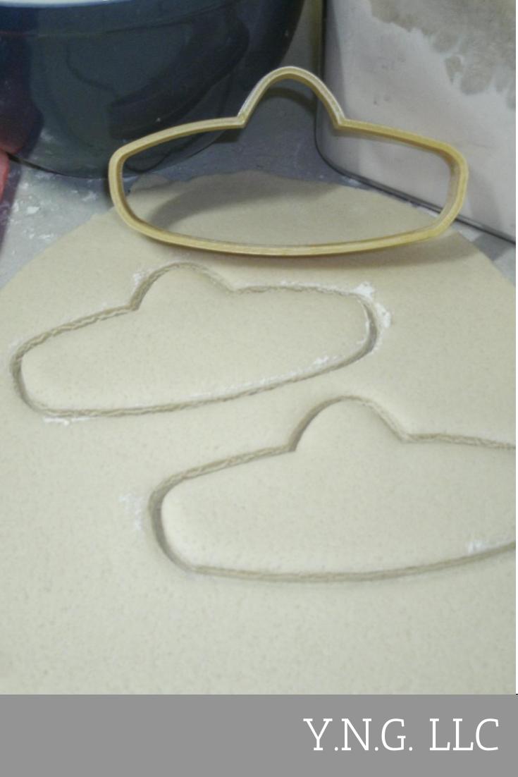 Sombrero Wide Brimmed Straw Hat Mexico Cookie Cutter Made In USA PR889