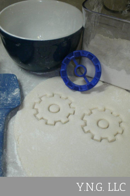 Gear Shape Steam Punk Retro Vintage Cookie Cutter Made In USA PR438