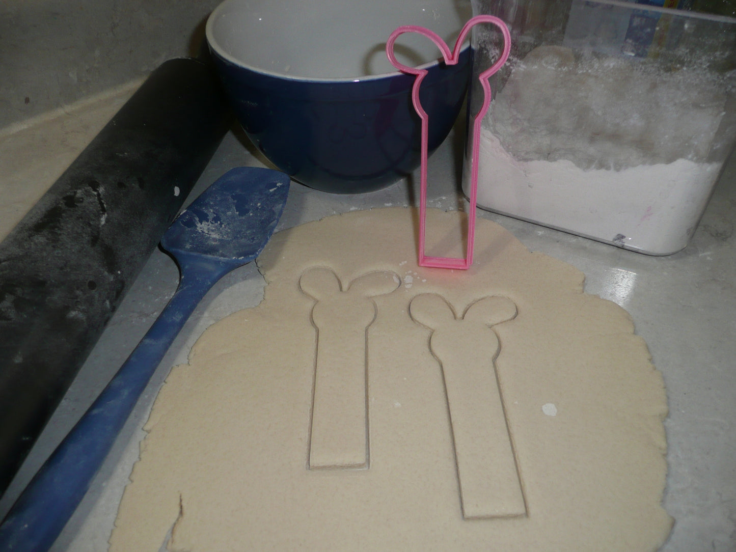 Easter Bunny Rabbit Ears Pez Dispenser Theme Cookie Cutter Made In USA PR2432