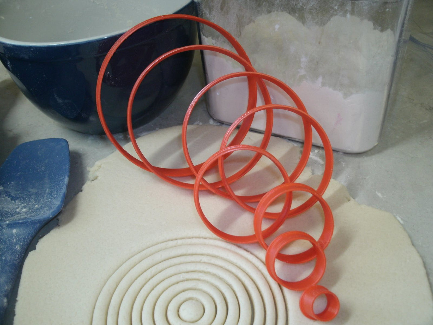 Ascending Circles Set of 8 Special Occasion Cookie Cutter Made In USA PR755