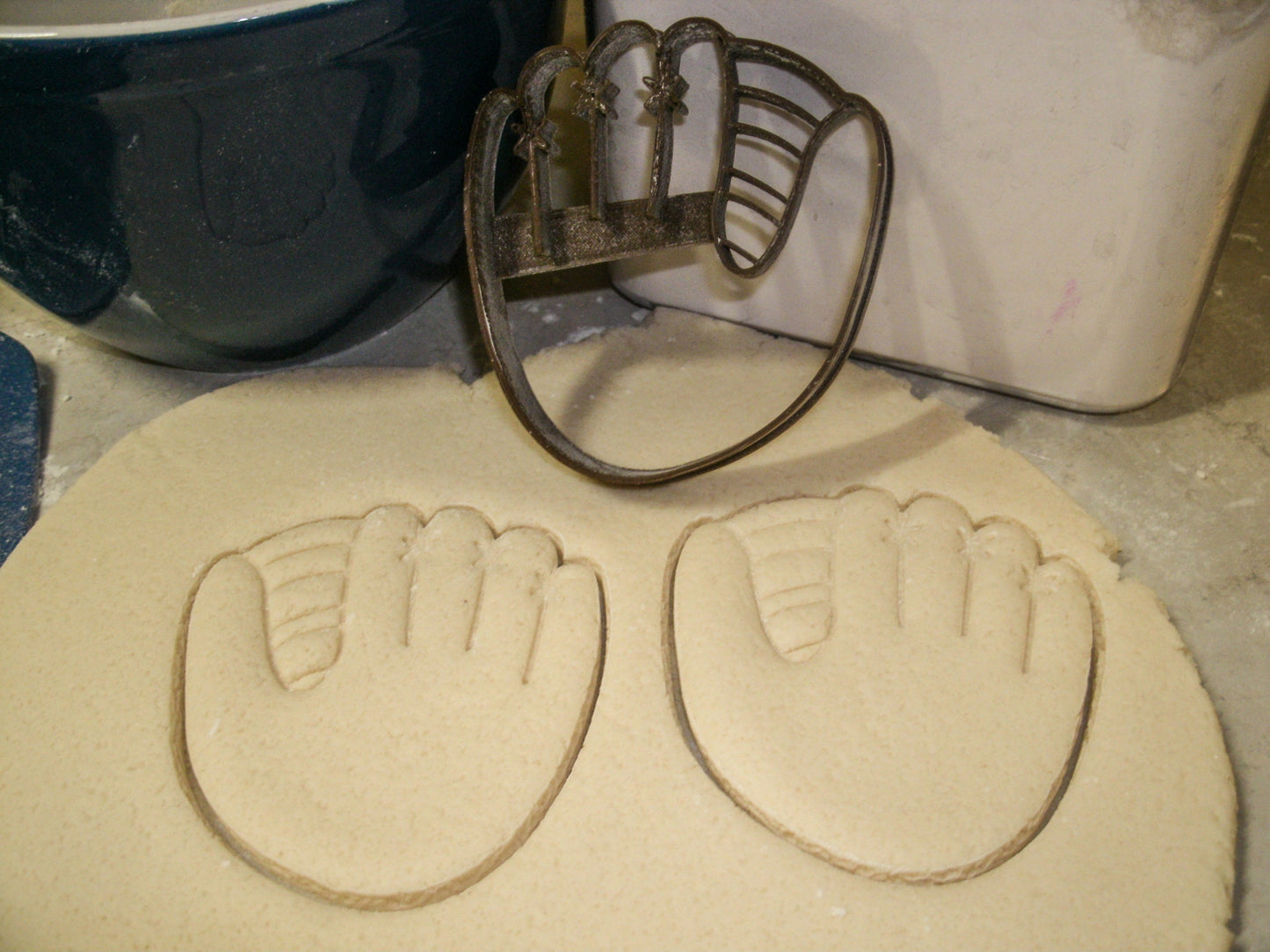 Baseball Mitt Glove Softball MLB College Sports Cookie Cutter Made In USA PR822