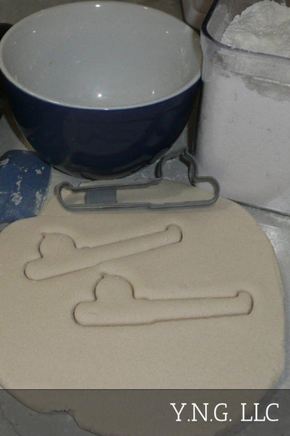 Fishing Pole Fly Casting Reel Lake River Cookie Cutter Made In USA PR2727