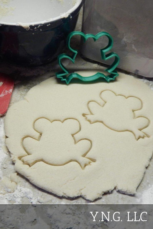 Frog Outline Pond Toad Amphibian Water Creature Cookie Cutter Made In USA PR2041