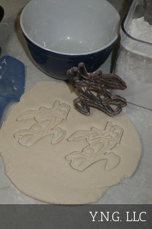 Wyle E Coyote Wylie Wile Wily Cartoon Cookie Cutter Made In USA PR2825