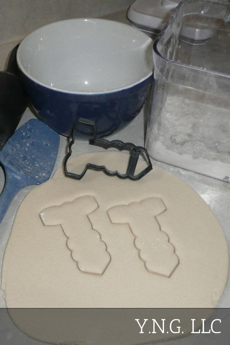 Corkscrew Cork Screw Wine Bottle Opener Winery Cookie Cutter Made In USA PR2948