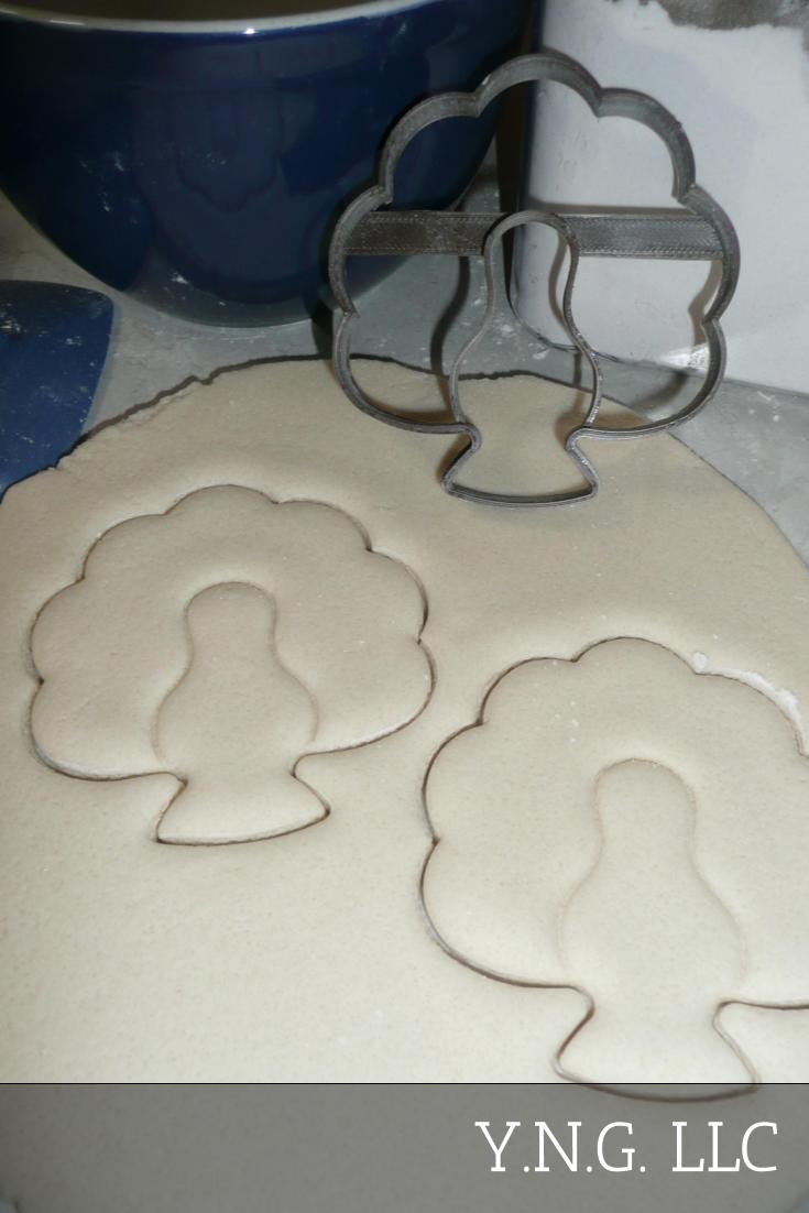 Turkey Forward Facing Bird Thanksgiving Holiday Cookie Cutter Made In USA PR2941
