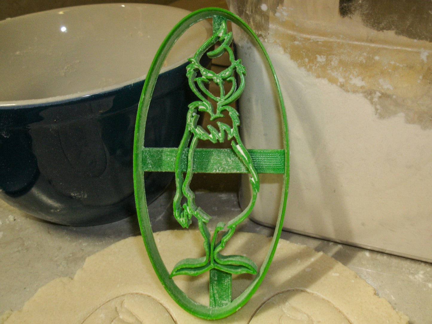 Grinch Full Body Dr Seuss Cartoon Christmas Cookie Cutter Made In USA PR681
