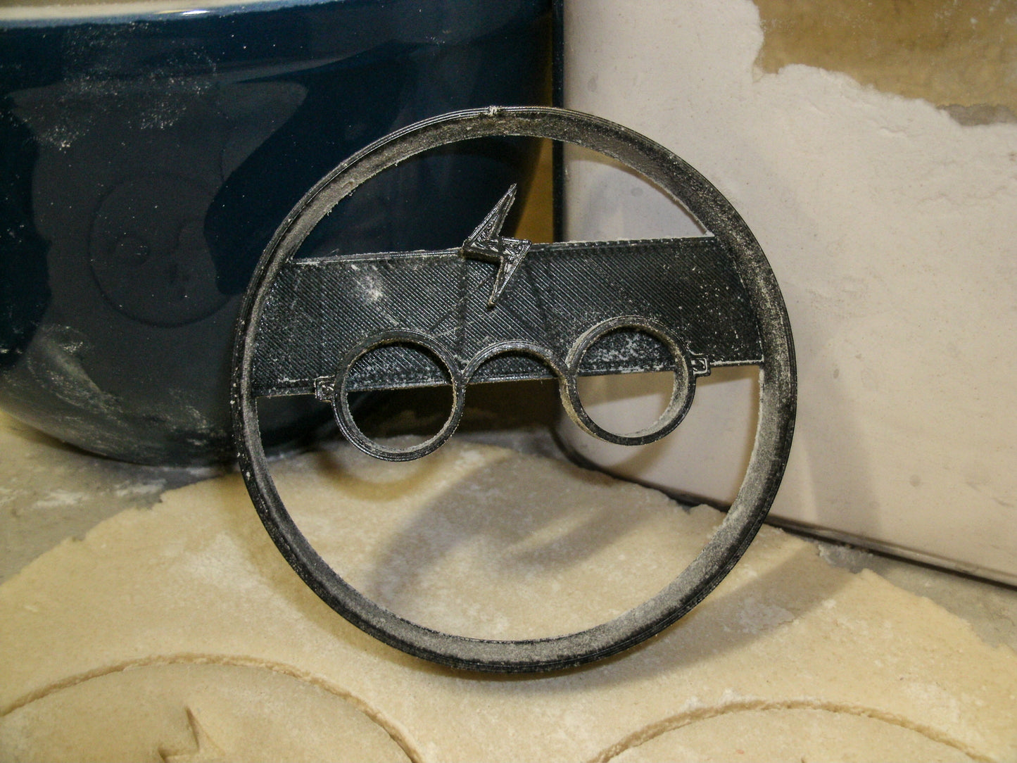 Harry Potter Lightning Bolt Book Movie Cookie Cutter Made In USA PR660