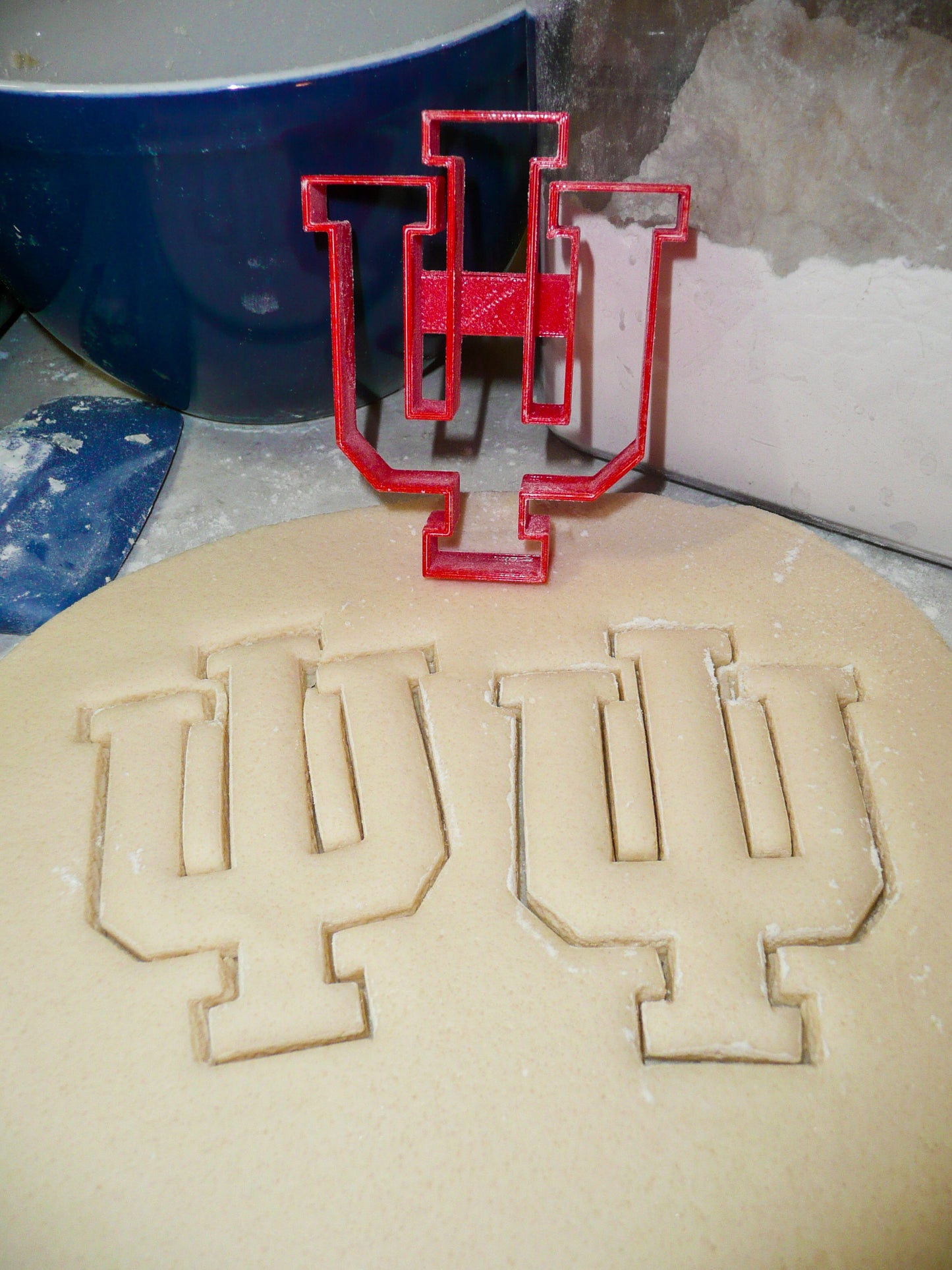 Indiana Hoosiers IU Letters Indiana University Cookie Cutter Made In USA PR992