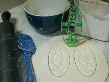 Grinch Standing Stencil And Cookie Cutter Set USA Made LSC681