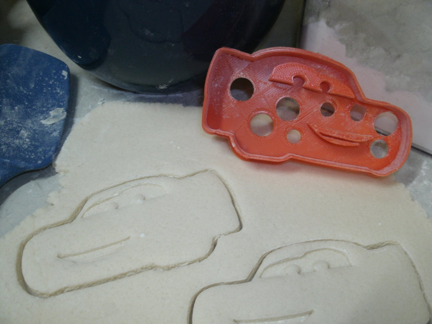 Lightning McQueen Cars Movie Character Cookie Cutter Made In USA PR597