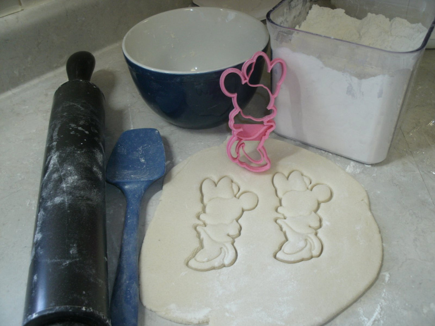 Minnie Mouse Silhouette Disney Character Cookie Cutter Made In USA PR817