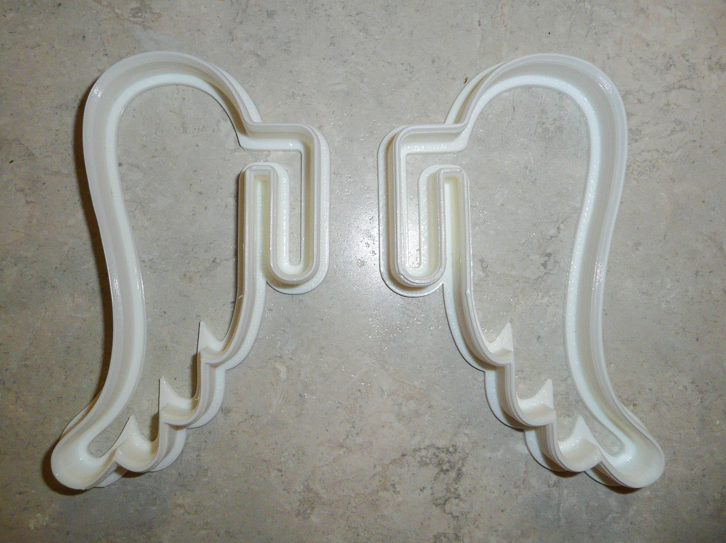Angel Wings Set Of 2 Hanging Mug Coffee Cocoa Cookie Cutter Made In USA PR994