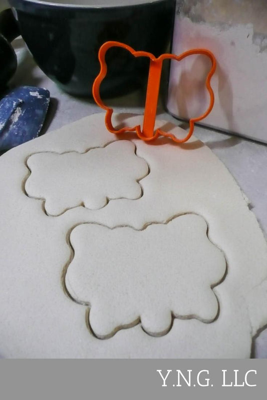 Butterfly Outline Fluttering Flying Insect Cookie Cutter Made In USA PR3137