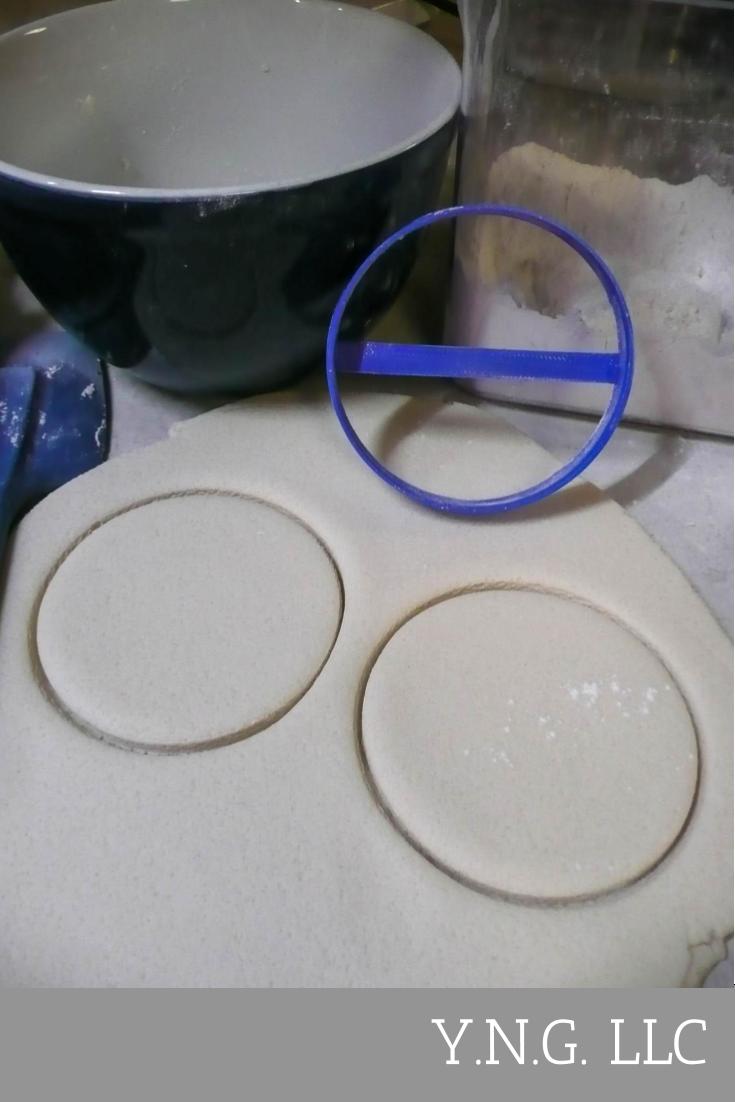 Round Circle Shape 3.5 Inch Diameter Cookie Cutter Made In USA PR3044