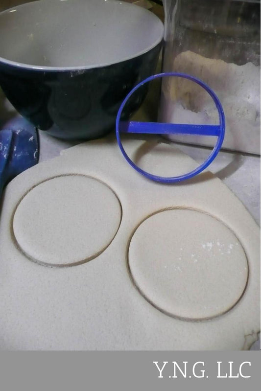 Round Circle Shape 3.5 Inch Diameter Cookie Cutter Made In USA PR3044