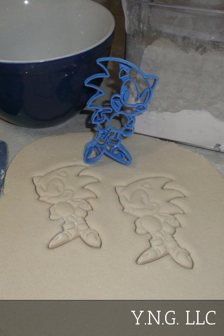 Sonic The Hedgehog Fast Adventure Game And Film Cookie Cutter Made In USA PR2468