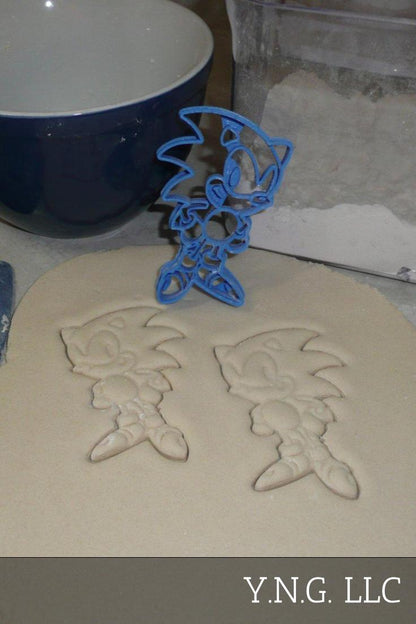 Sonic The Hedgehog Fast Adventure Game And Film Cookie Cutter Made In USA PR2468