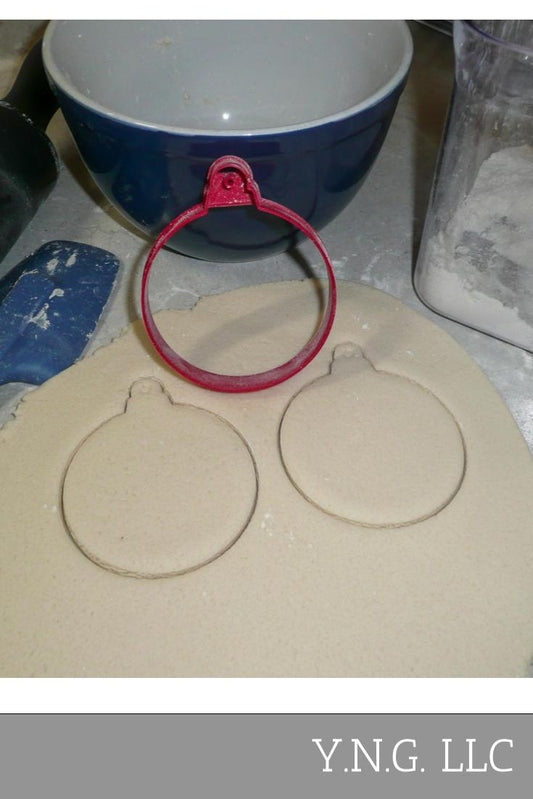 Round Ball Hanging Christmas Tree Ornament Cookie Cutter Made In USA PR2086