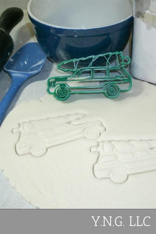 Vintage Station Wagon With Christmas Tree Cookie Cutter Made In USA PR2243