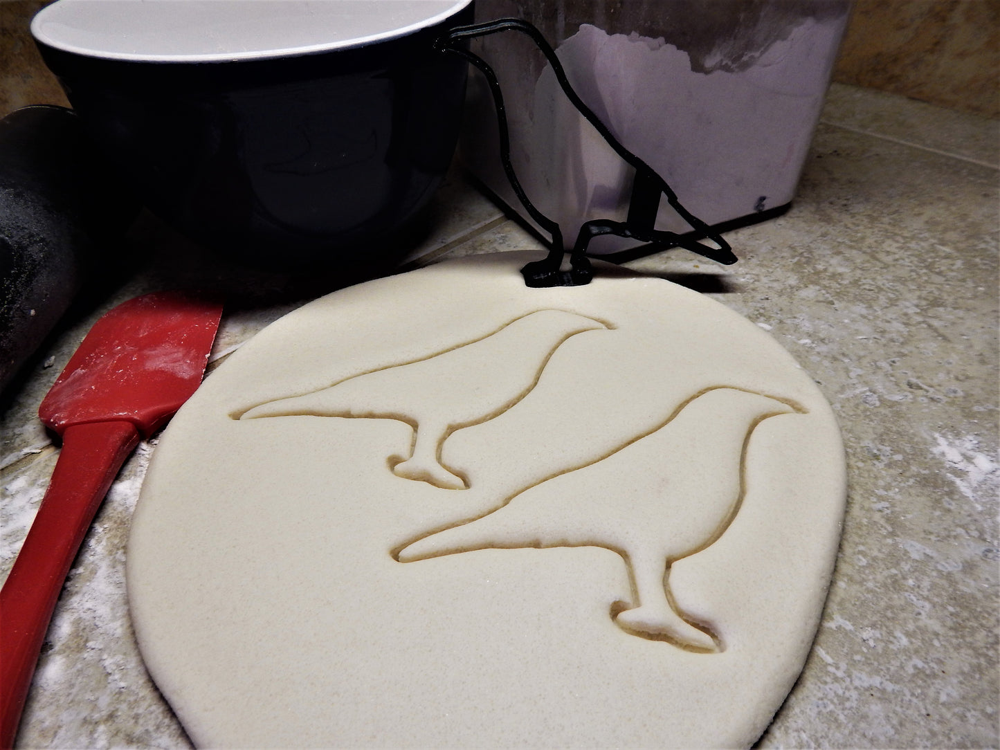 Raven Outline Black Bird Crow Halloween Cookie Cutter Made In USA PR2280