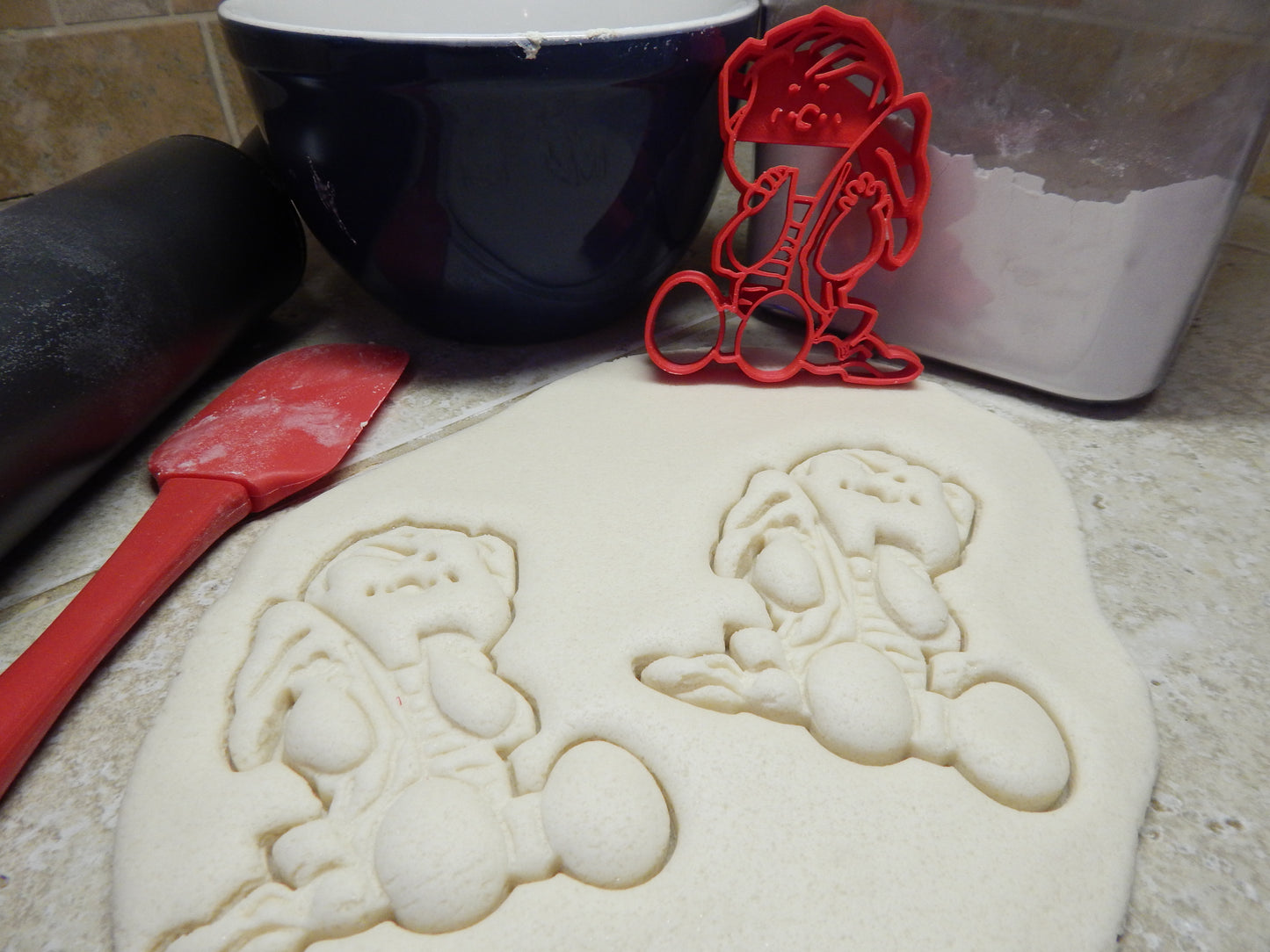 Linus Van Pelt Blanket Peanuts Charlie Brown Cookie Cutter Made In USA PR2269