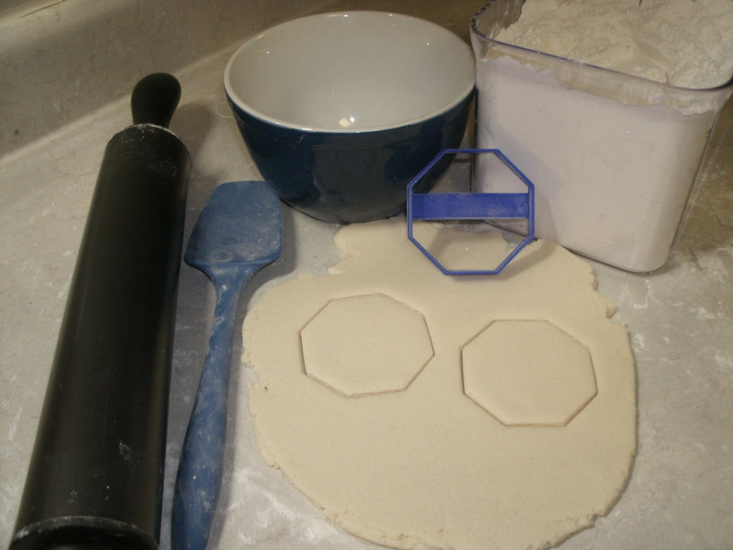 Octagon 8 Sided Shape Outline Cookie Cutter Made In USA PR799