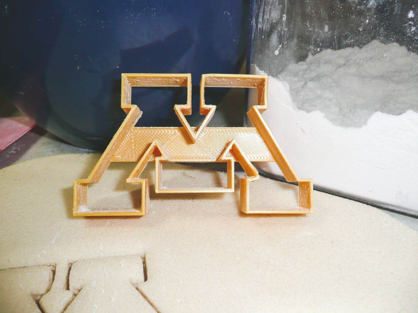 University Of Minnesota Golden Gophers Cookie Cutter Made In USA PR928