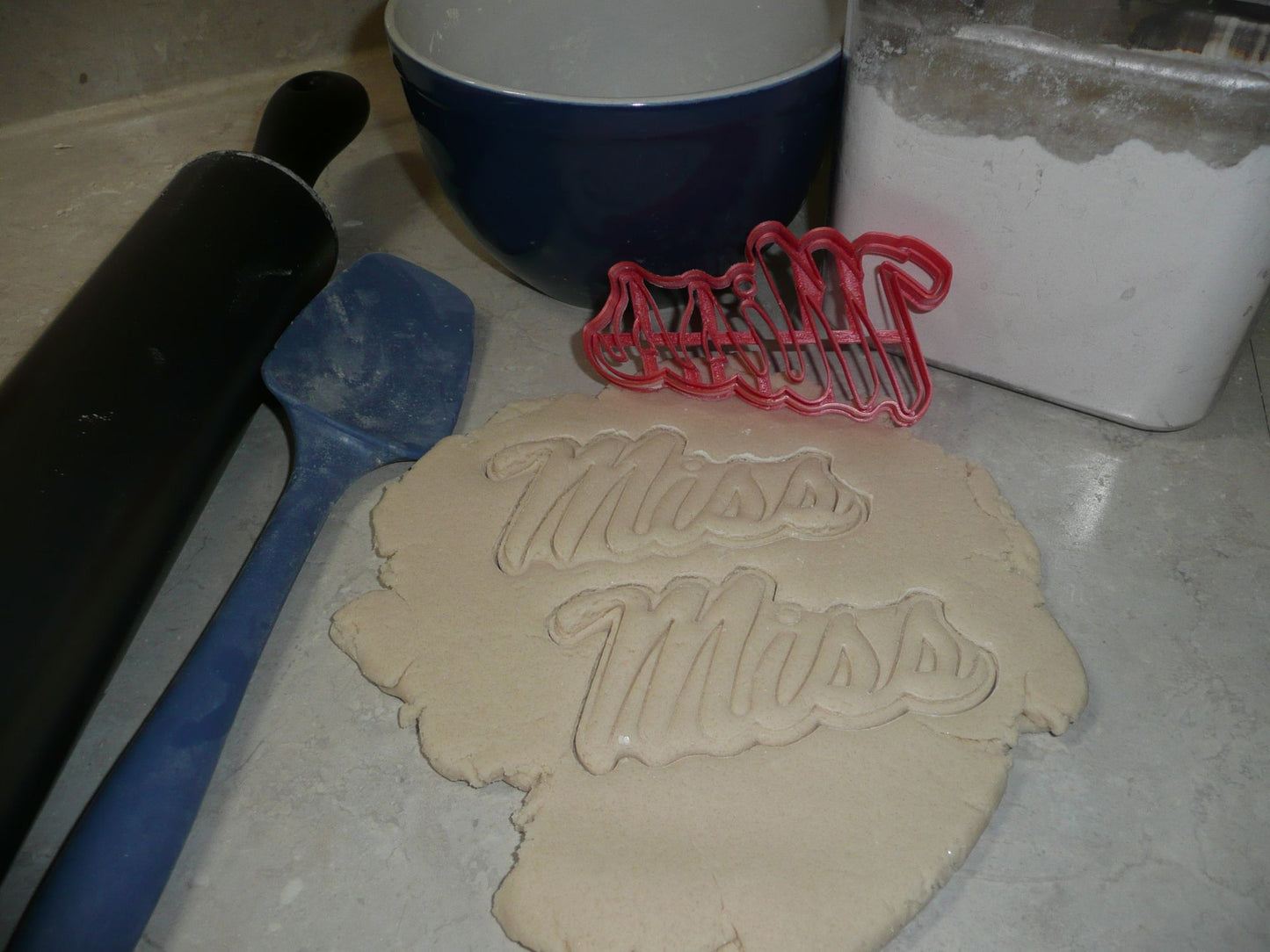 Ole Miss Word University of Mississippi Cookie Cutter Made In USA PR2679