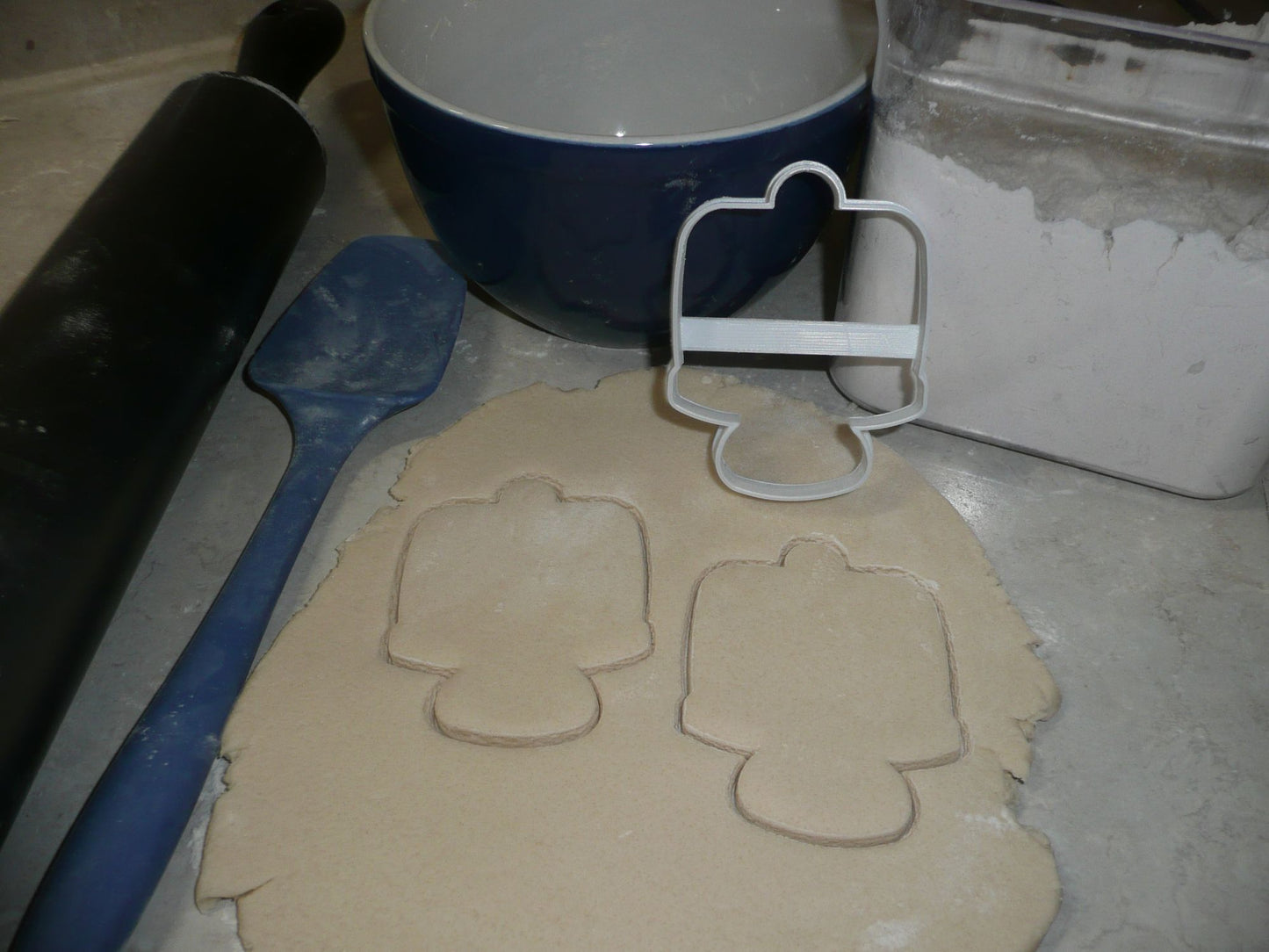 Cake Stand On Pedestal Wedding Birthday Cookie Cutter Made In USA PR2615