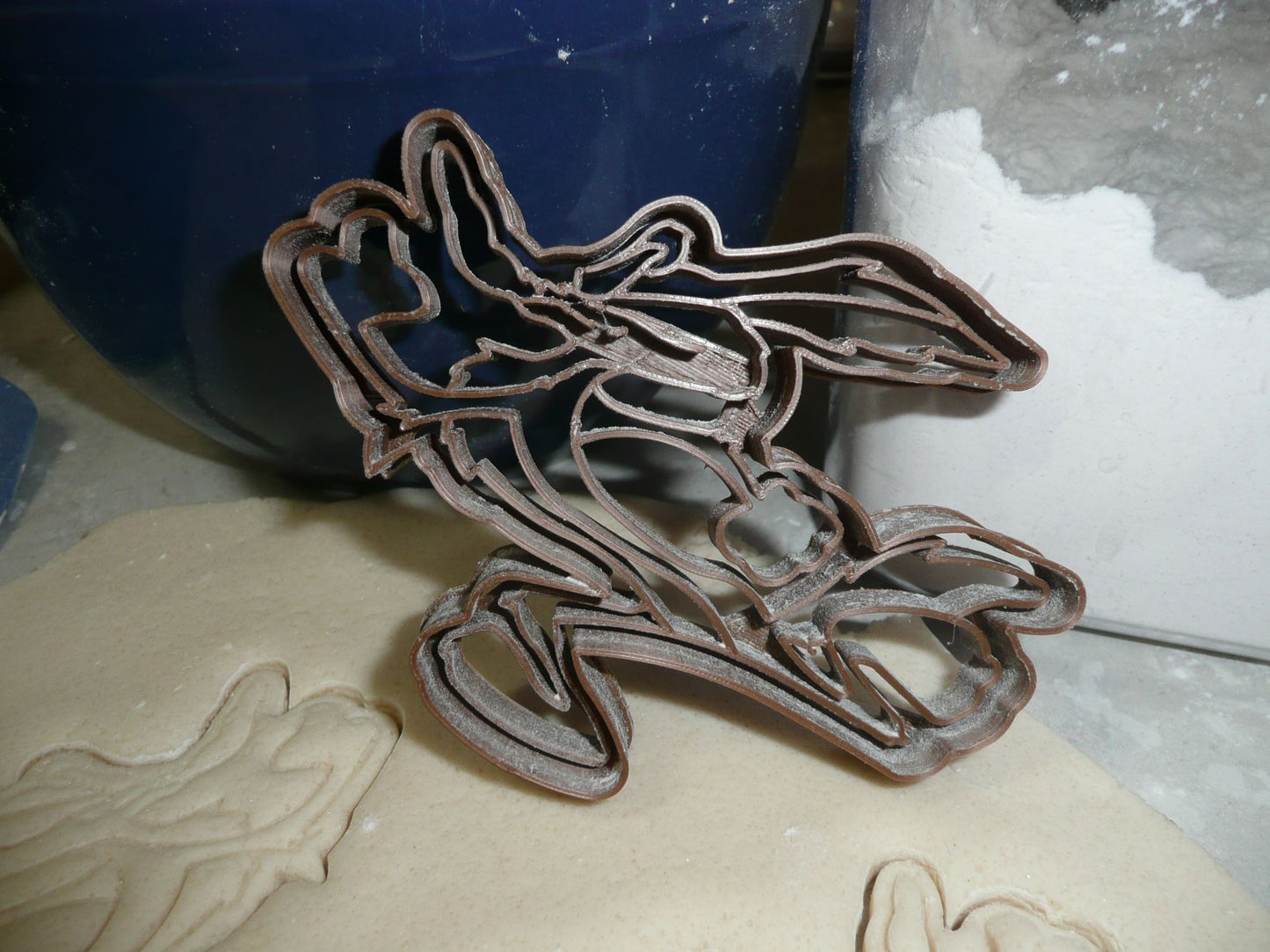 Wyle E Coyote Wylie Wile Wily Cartoon Cookie Cutter Made In USA PR2825