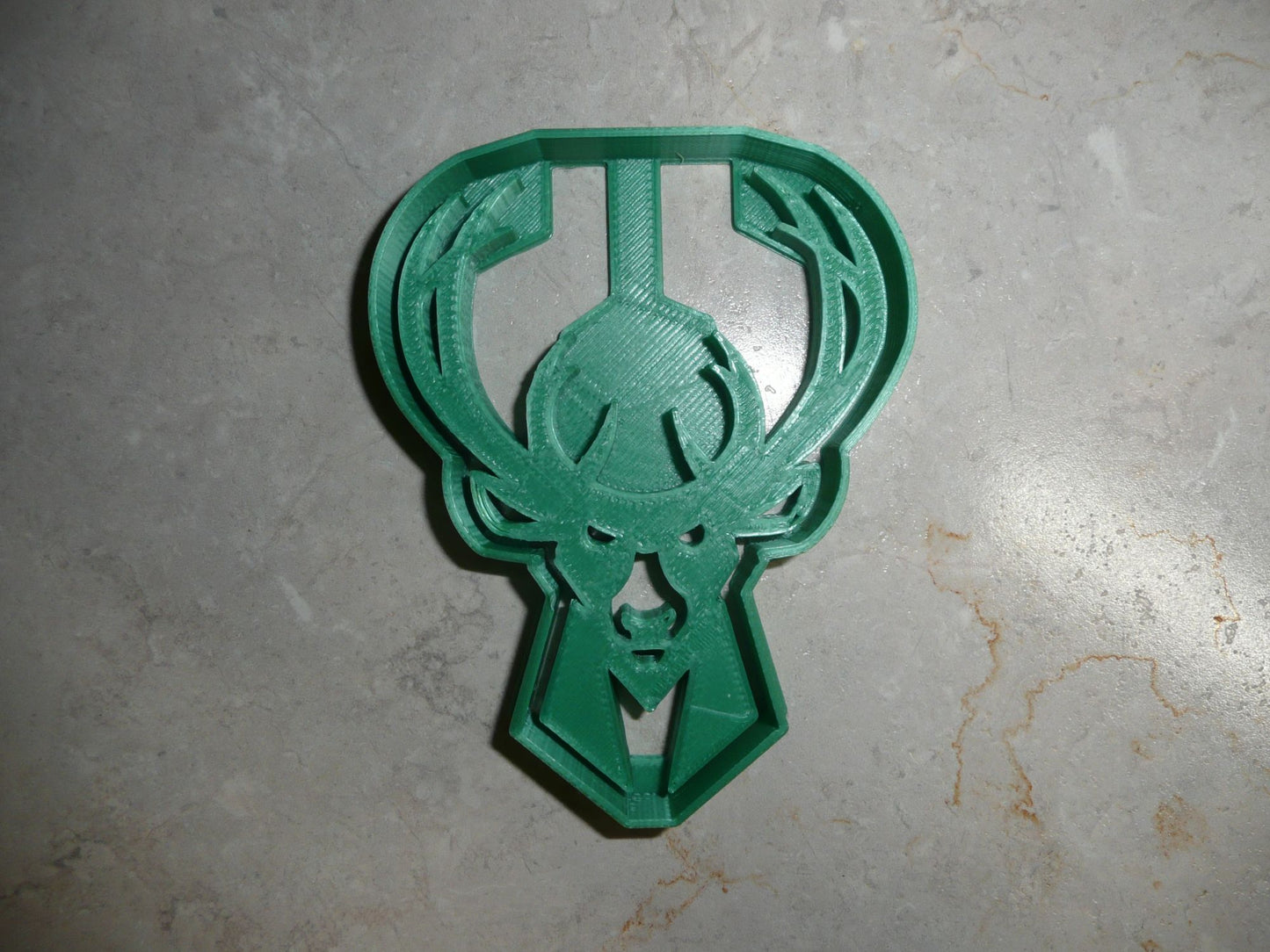 6x Milwaukee Bucks Fondant Cutter Cupcake Topper 1.75 IN USA FD2751