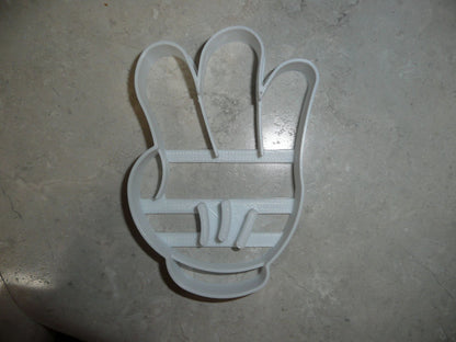 Mickey Mouse Glove Number 3 Third Birthday Cookie Cutter Made In USA PR2878