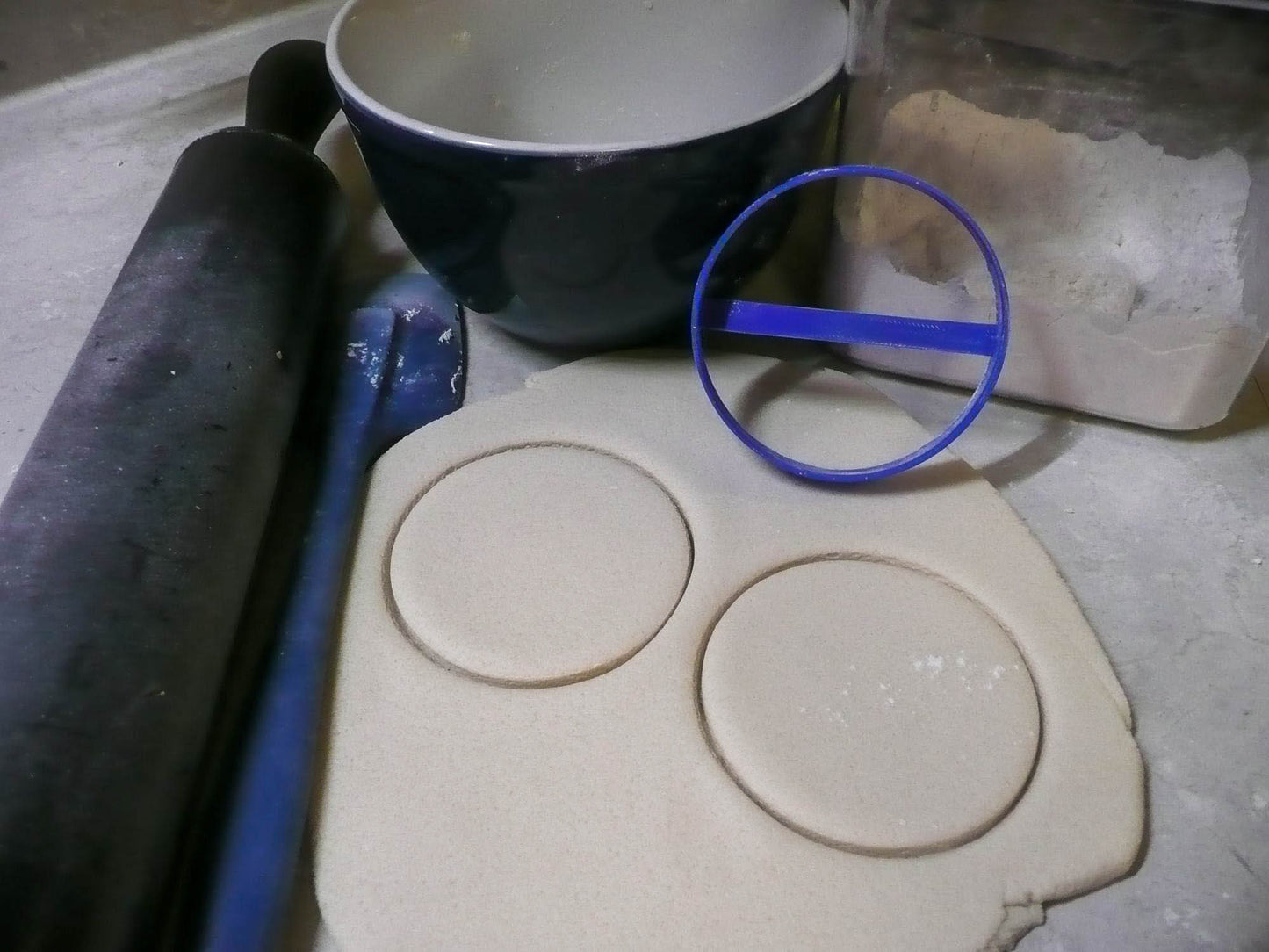 Round Circle Shape 3.5 Inch Diameter Cookie Cutter Made In USA PR3044