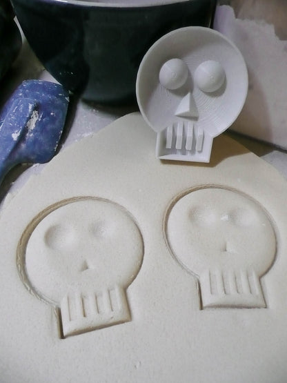 Skull With Round Eyes Halloween Day Of The Dead Cookie Cutter Made In USA PR2141
