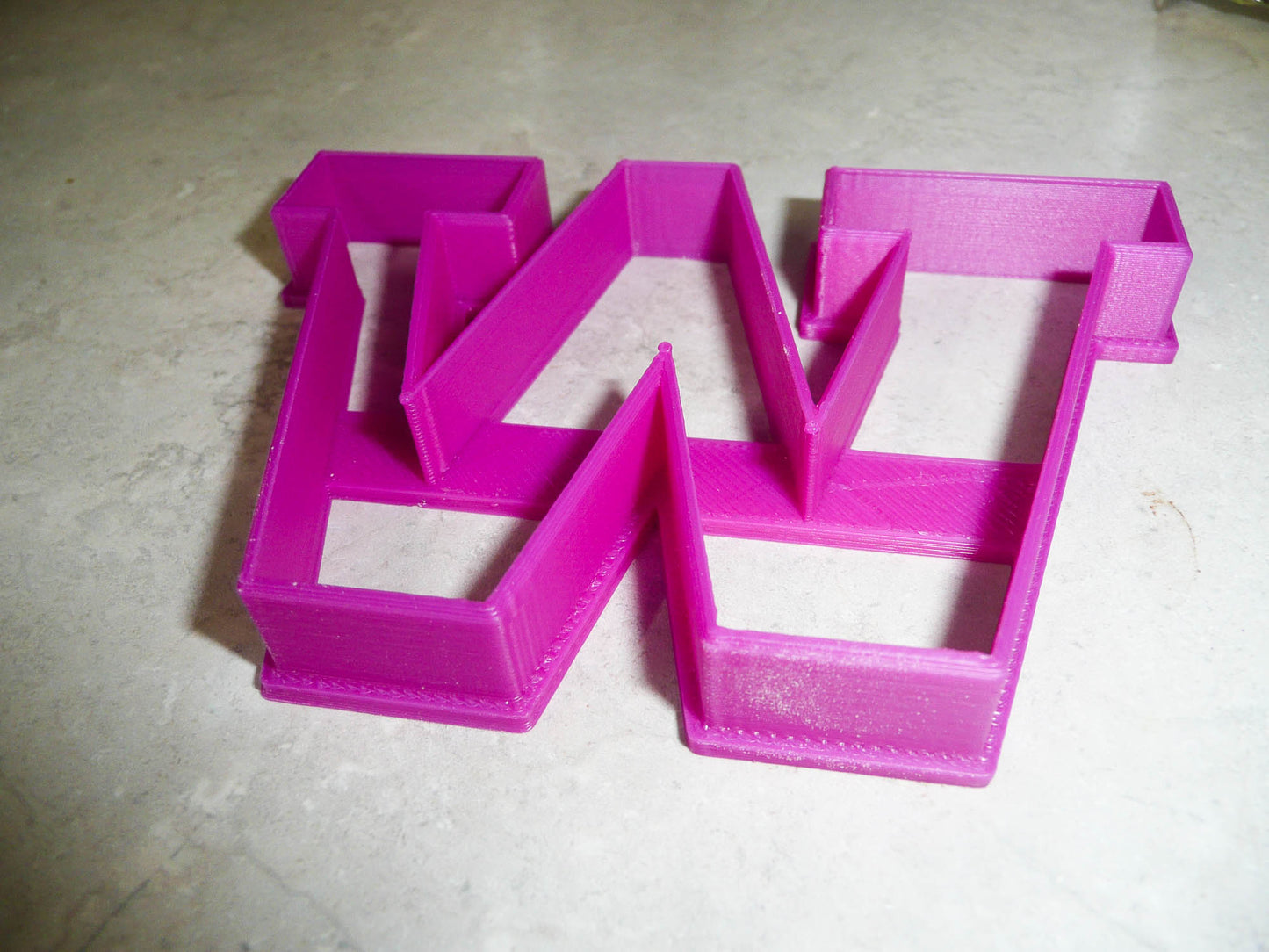 University of Washington Huskies W Letter Cookie Cutter Made In USA PR3015