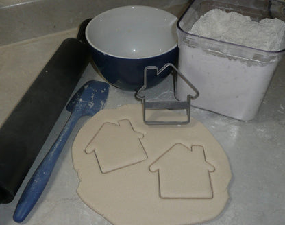 Santa Delivery Christmas Eve Set Of 5 Cookie Cutters Made In USA PR1966