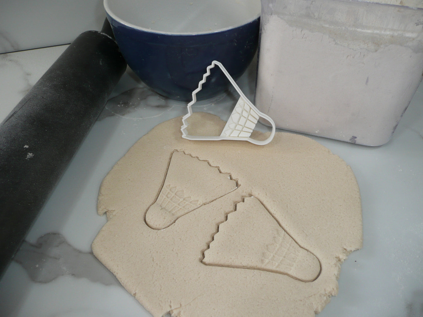 Badminton Shuttlecock And Racket Set Of 2 Cookie Cutters Made In USA PR1977