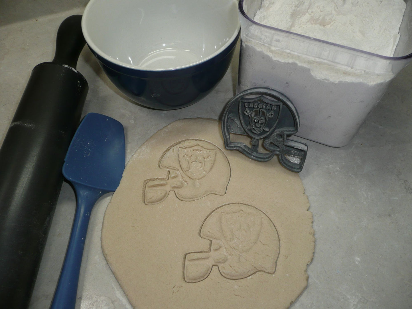 Las Vegas Raiders Helmet NFL Football Team Cookie Cutter Made In USA PR2083