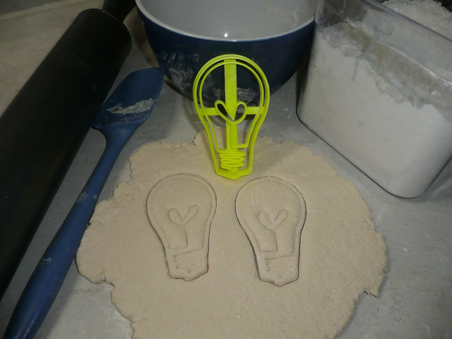 Lightbulb Light Bulb Idea Electric Filament Cookie Cutter Made In USA PR2093