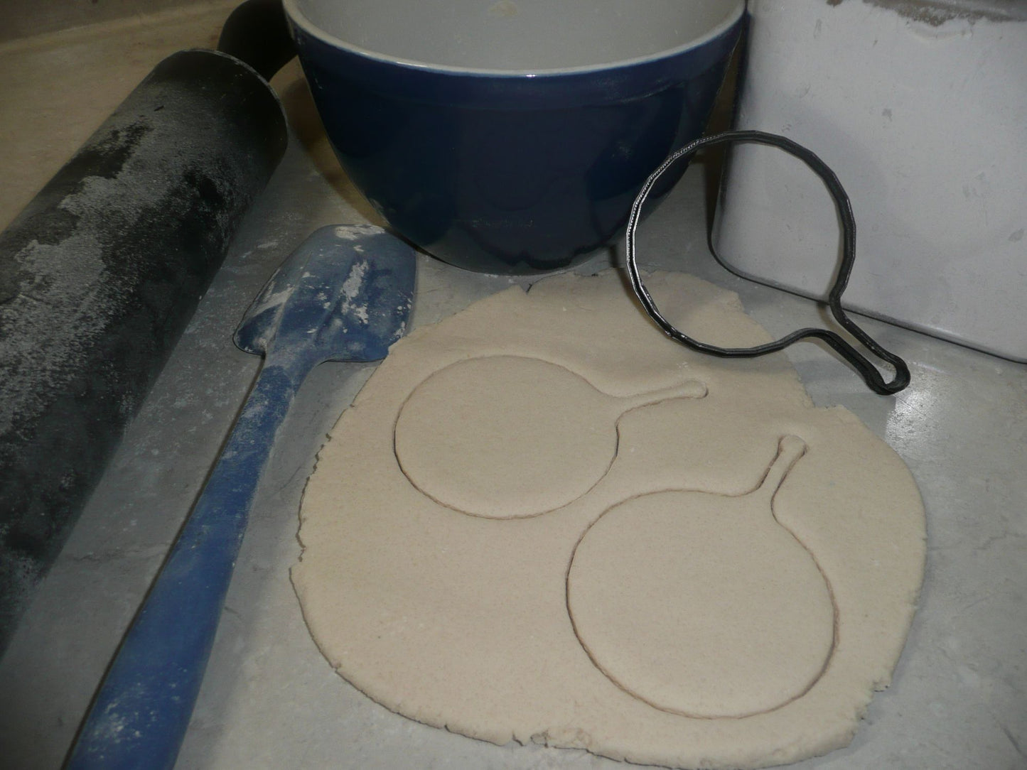 Frying Pan Skillet Outline Kitchen Cookware Cookie Cutter Made In USA PR2110