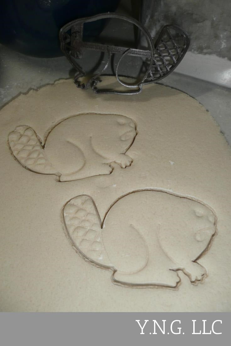 Beaver Detailed Large Rodent Animal Cookie Cutter Made In USA PR2135