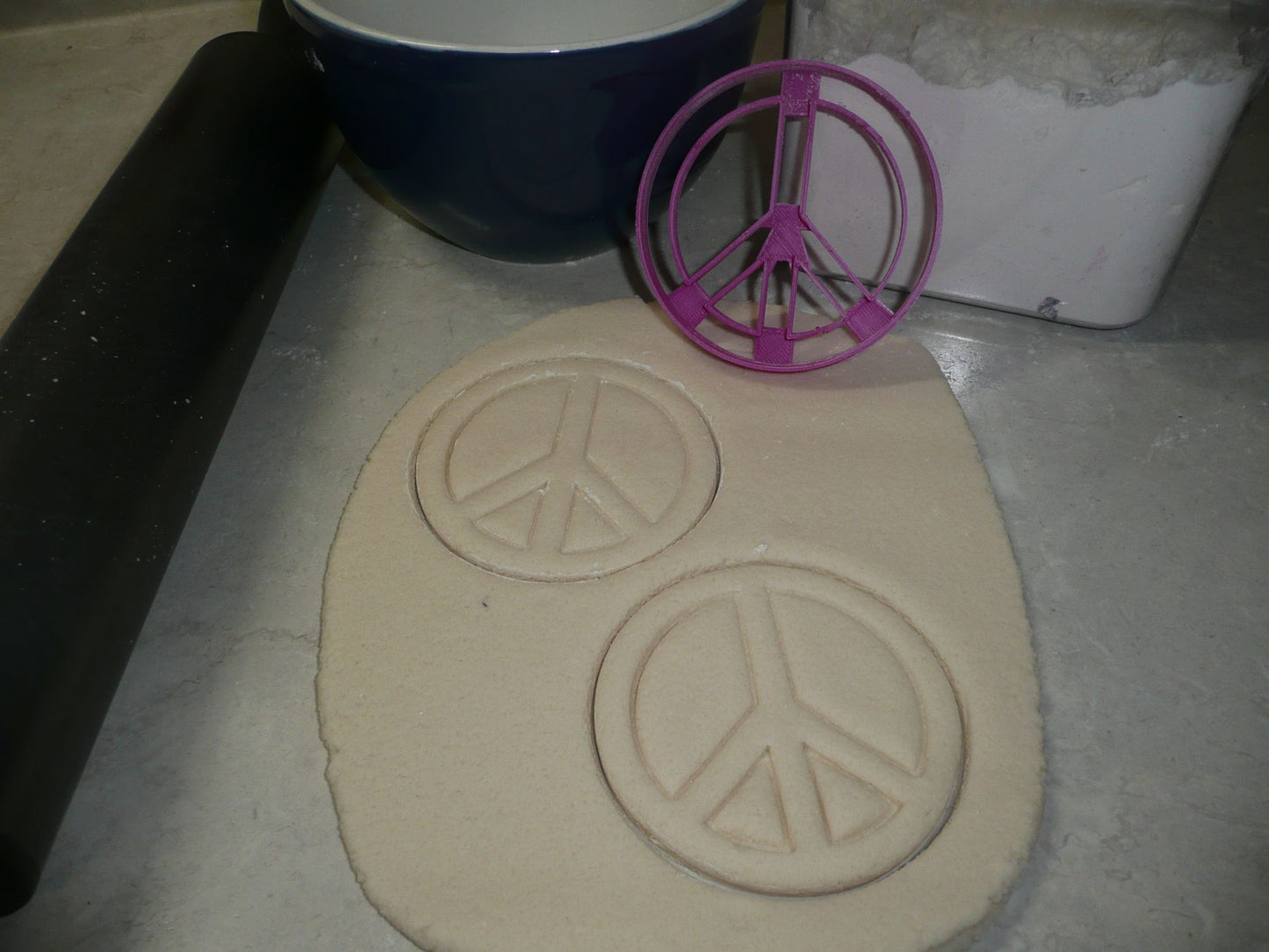 Peace Sign Symbol 1960s 1970s Retro Hippie Cookie Cutter Made In USA PR2165
