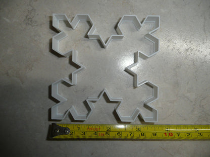 Snowflake Outline Koch Shape Winter Season Cookie Cutter Made In USA PR2202